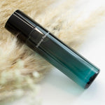 Load image into Gallery viewer, Lip and Eye Makeup Remover_4.png